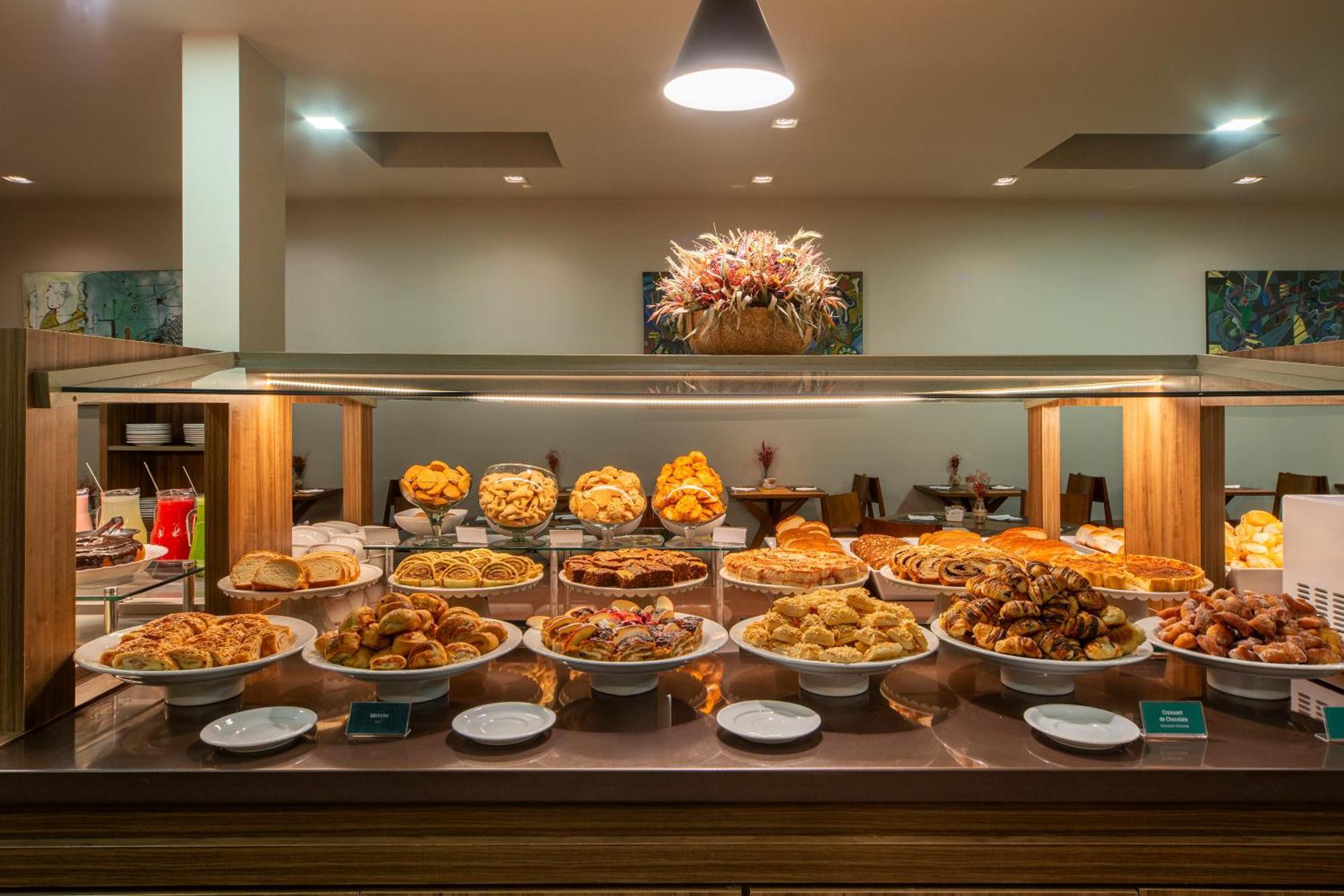 Hotel Laghetto Pedras Altas Gramado Bagian luar foto